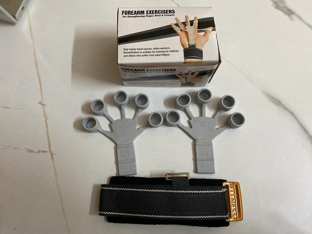 Finger Gripper Strength Trainer